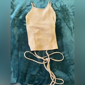 Backless tie crop top